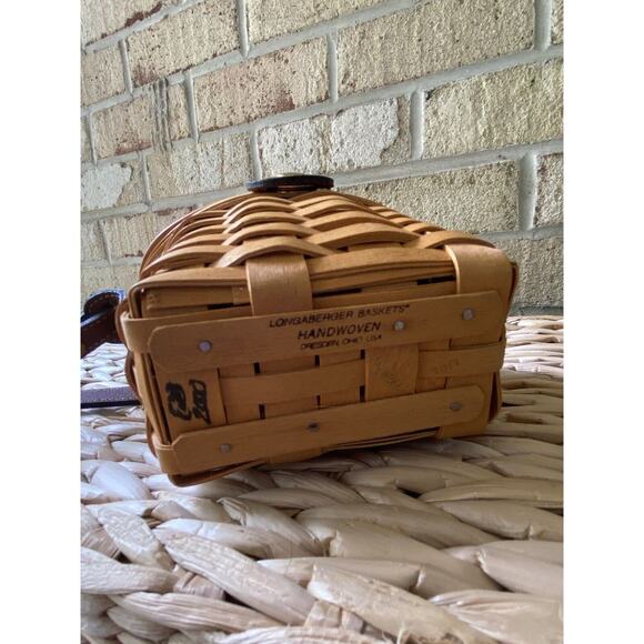 Longaberger Basket Handwoven Made In Ohio USA Crossbody Purse Cottagecore EUC - Picture 8 of 11